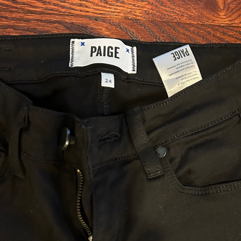 PAIGE woman’s Dark Jeans